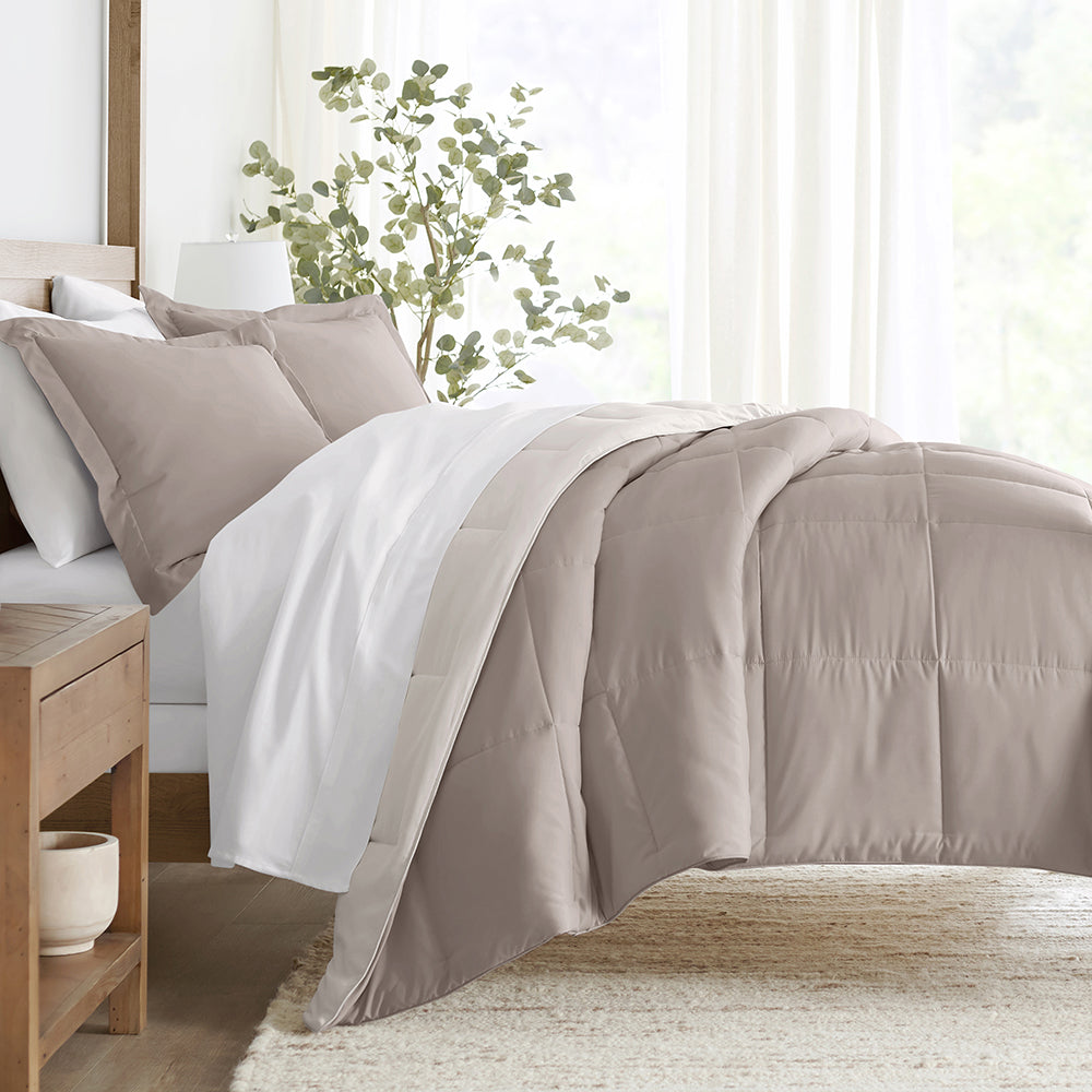 Reversable King newest comforter!