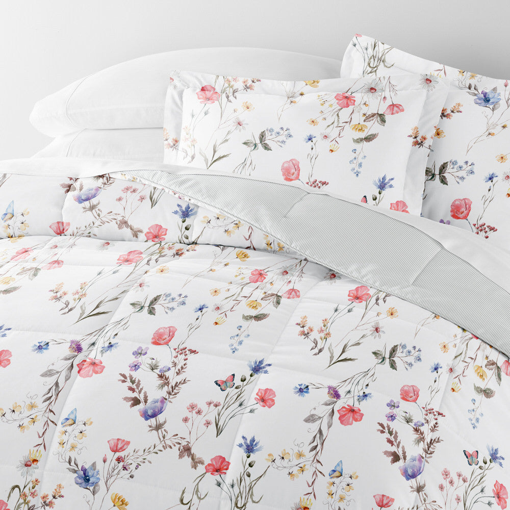 Meadow Floral Reversible Down-Alternative Comforter Set