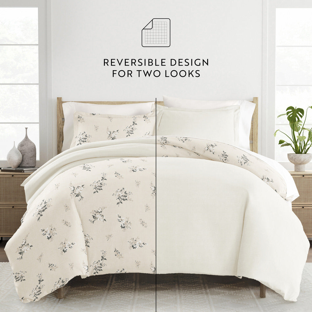 Delicate Floral Pattern 3-Piece Reversible Duvet Cover Set