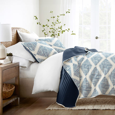 Distressed Diamond Reversible Quilted Coverlet Set
