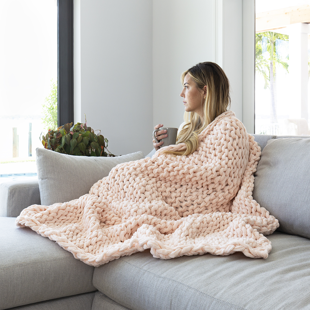 Blush pink chunky knit throw sale