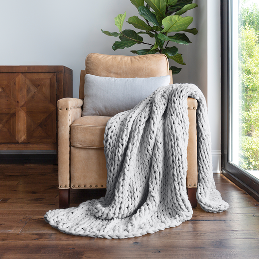 Shop Luxury Throws Online At LINENS HUTCH Linens And Hutch