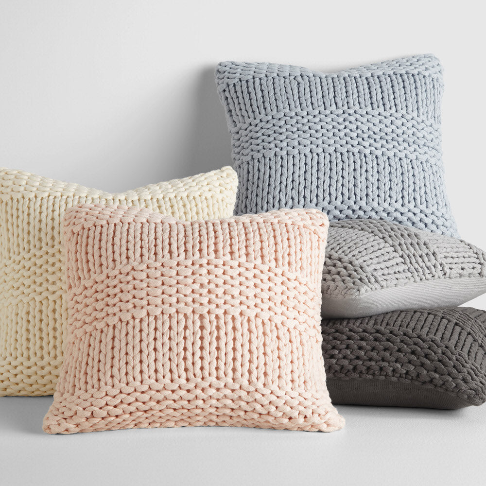 Chunky Knit Throw Pillow Cover and Insert