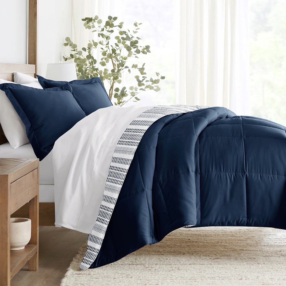 Navy blue deals comforter queen