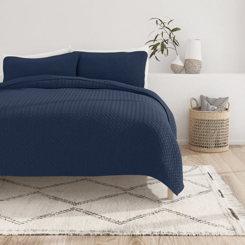 Shop 5 Piece Jacquard Bedspread Set with Throw Pillows Navy, Coverlet